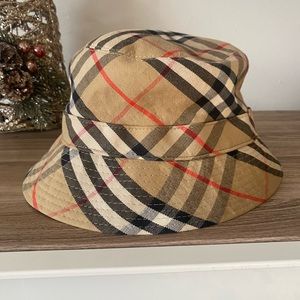 Burberry bucket hat - vintage